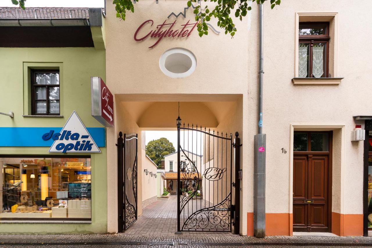 Cityhotel Bernburg Extérieur photo